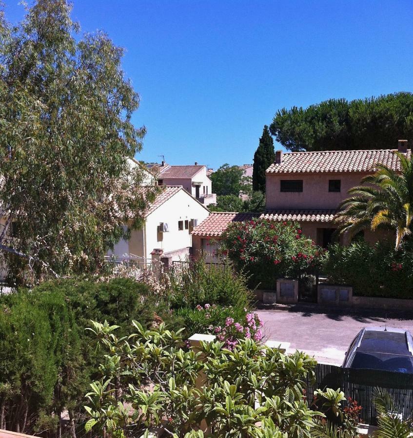 Villa De Vacances Au Calme Proche De La Mer La Londe-les-Maures Eksteriør bilde